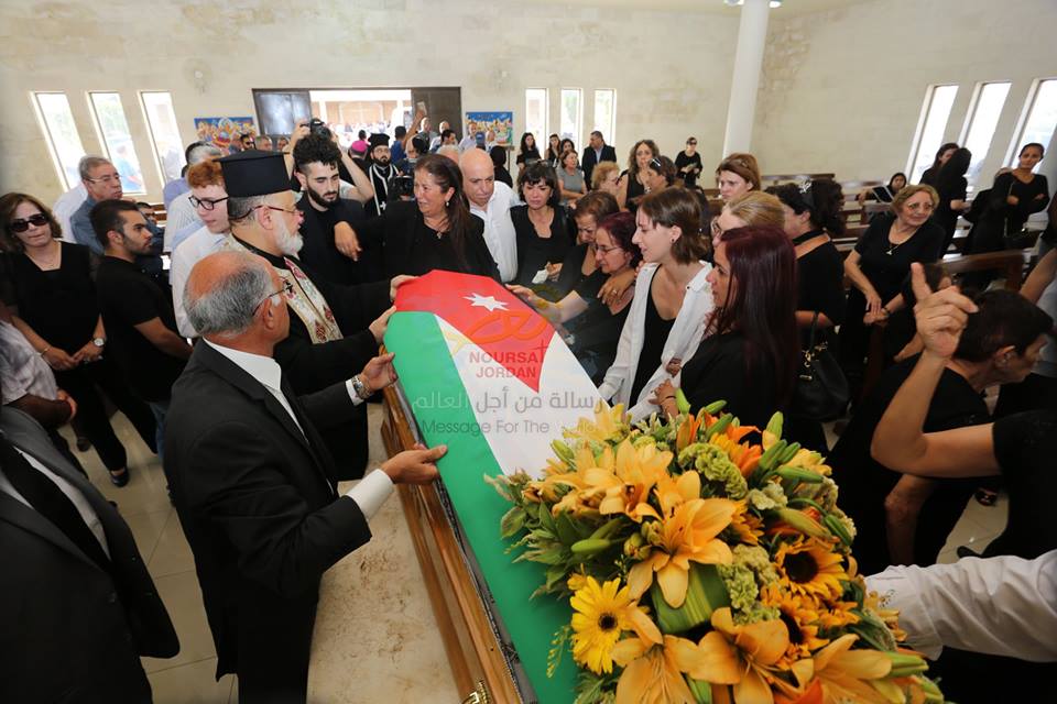 وفاة الطبيب الاردني الحمارنة امام السفارة الاسرائيلية