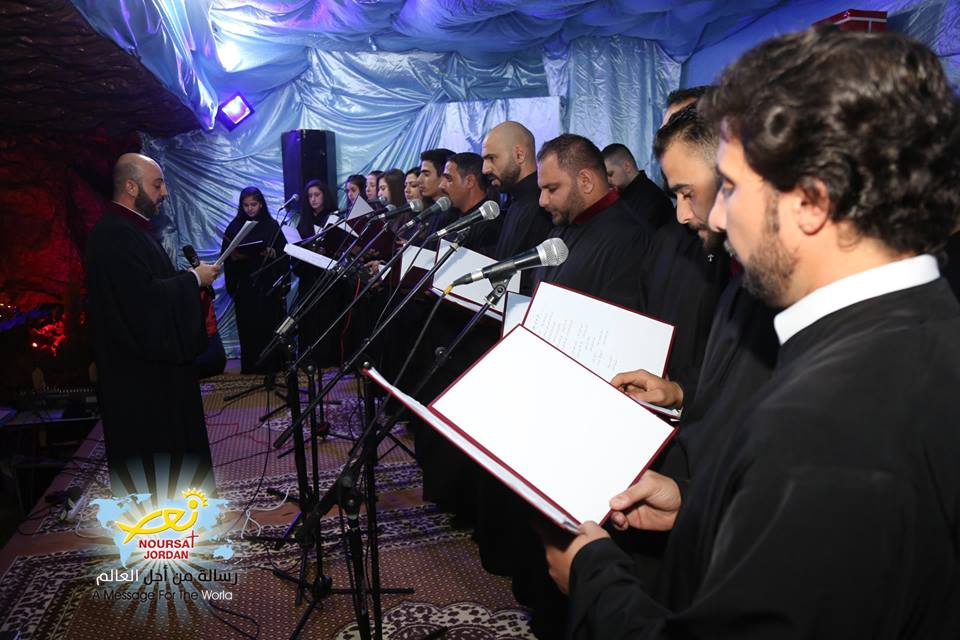 ضمن فعاليات بازار الرحمة ، جوقة رقاد السيدة العذراء تشدوا بأجمل الالحان