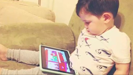 سر تعلّق الأطفال بيوتيوب