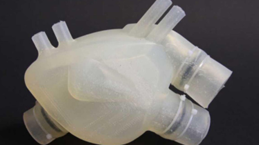 علماء يطورون أول قلب صناعي "نابض" من السليكون