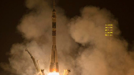 وصول طاقم أمريكي روسي إلى محطة الفضاء الدولية