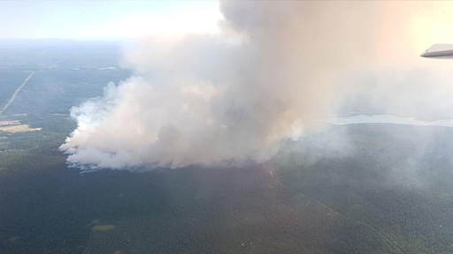 مخاوف من اتساع رقعة حرائق الغابات في كندا