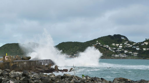 نيوزيلندا تشهد فيضانات وتستعد لمزيد من الامطار