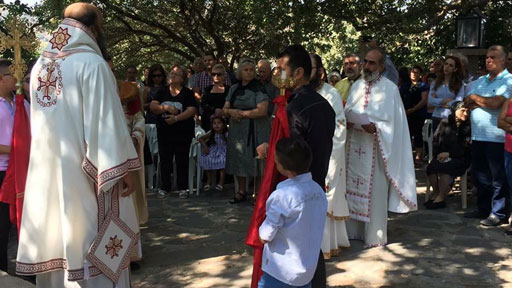 منصور ترأس قداسا احتفاليا بعيد مار سمعان العامودي في النهرية