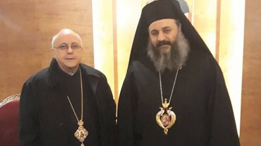 المطران درويش يهنّئ المتروبوليت الصّوريّ بعيد شفيعه