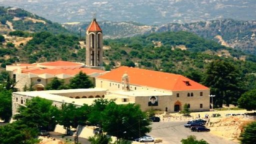 في 9 شباط/ فبراير، عنّايا تحتفي بأب الطّائفة المارونيّة