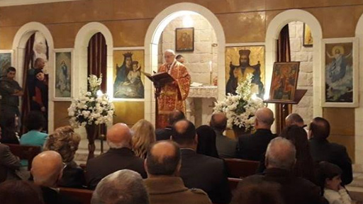 المطران درويش يمنح طالبًا جديدًا رتبة شمّاس رسائليّ