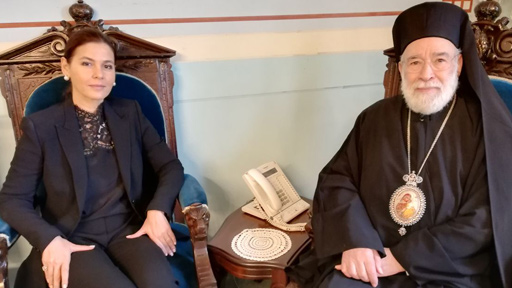 النّائبة ستريدا جعجع تقدّم التّعازي للمتروبوليت عوده