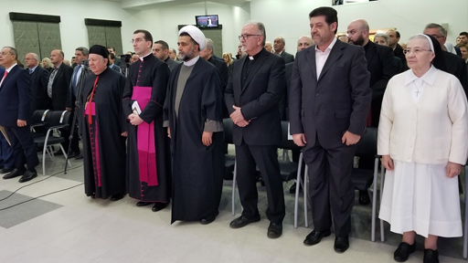 لبنان يرفع أوّل تمثال للبابا فرنسيس في الحدث