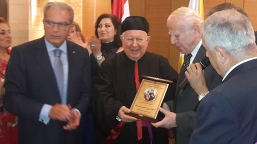 مار أنطونيوس يبارك الرّميل