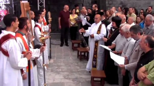 دير أم الزنار في حمص يعود قبلة للمسيحيين بعد طرد التنظيمات المسلحة