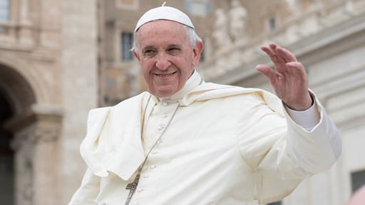 البابا فرنسيس يغرّد على موقع تويتر