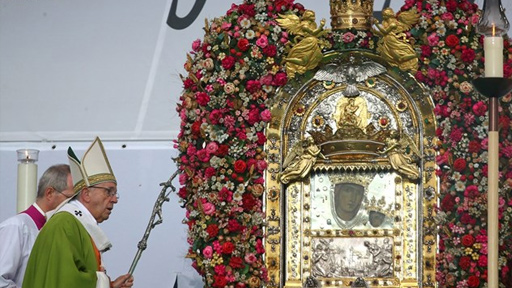 البابا فرنسيس يختتم زيارته إلى بولونيا في قدّاس إلهيّ