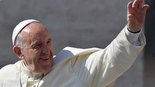 البابا فرنسيس يحيّي النّاطقين باللّغة العربيّة أثناء المقابلة العامّة