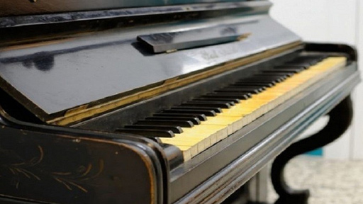 موسكو تحتضن معرضا لآلات بيانو تاريخية