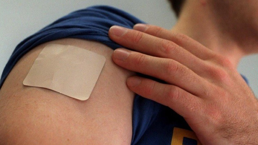 لاصق طبي قد يُغني عن لقاحات الإنفلونزا
