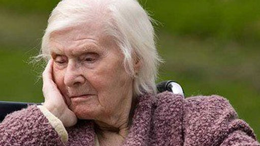 دراسة تتنبأ بزيادة حالات الخرف في بريطانيا بمقدار الثلثين خلال 25 عاما