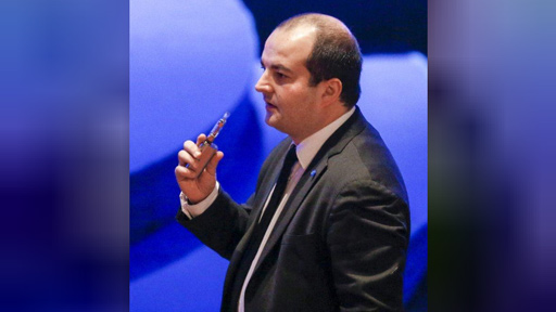 التحول إلى السيجارة الإلكترونية قد ينقذ 6.6 مليون مدخن أميركي