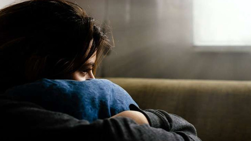 الاكتئاب يضاعف خطر الموت بأي سبب لدى المصابين بفيروس نقص المناعة البشرية