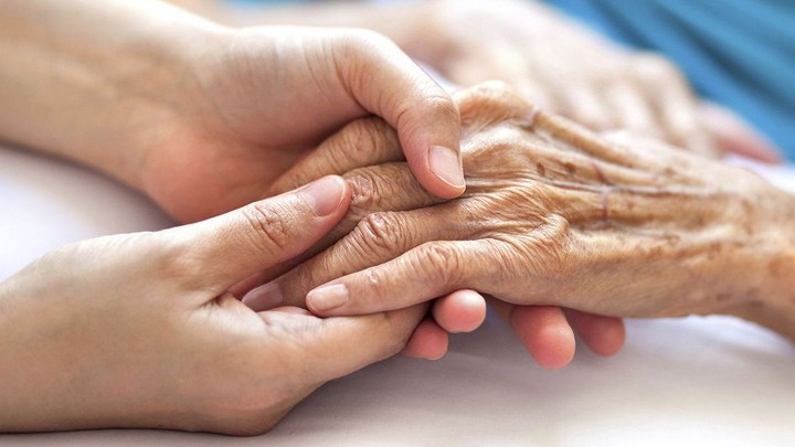 في يومها العالميّ... المعنى الرّوحيّ للرّعاية التّلطيفيّة