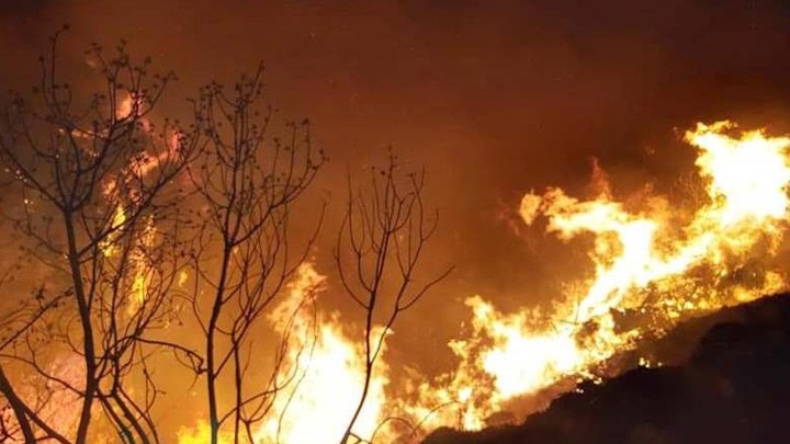 لبنان يحترق... ولكن من له يسوع والقدّيسون فمن عليه؟