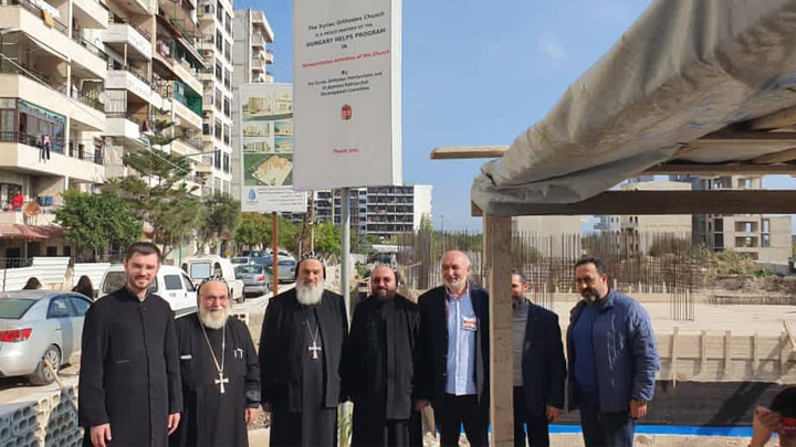 أفرام الثّاني يتفقّد مشروع مركز الكنيسة في اللّاذقيّة