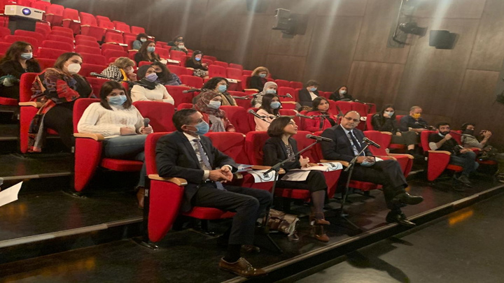 جائزة خيار غونكور للشرق 2020 لجايلي امادو امل عن روايتها نافذات الصبر