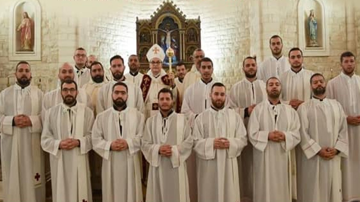 14 طالبًا إكليريكيًا إلى الدّرجة الشّدياقيّة في غزير