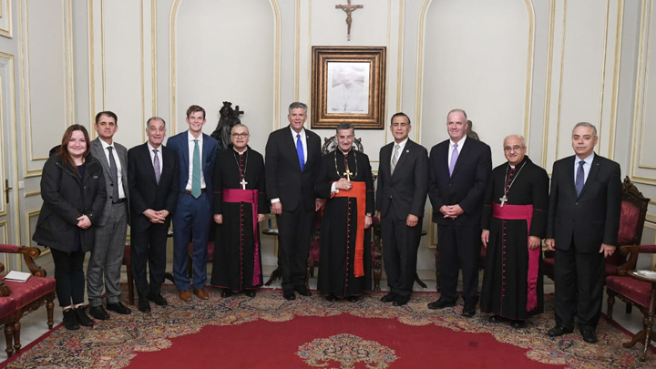 وفد من مجلس الشّيوخ الأميركيّ زار بكركي، وهذا ما ناقشه مع البطريرك الرّاعي!