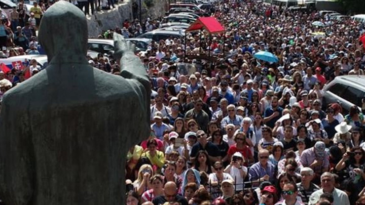 في 22 من الجاري قدّاسات في عنّايا وتطواف بالقربان من المحبسة إلى الدّير