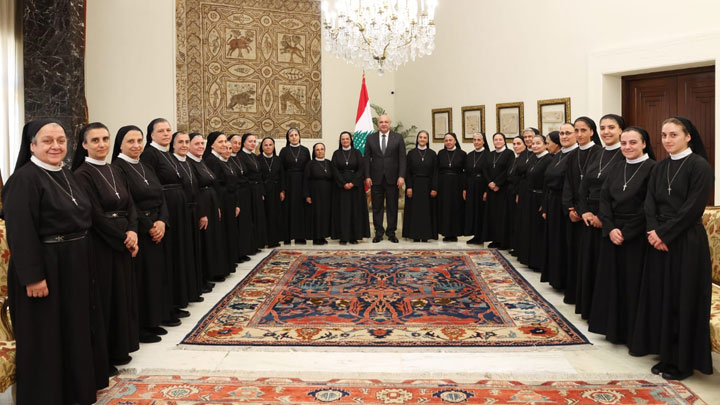 الرّاهبات اللّبنانيّات المارونيّات زرن الرّئيس عون في بعبدا