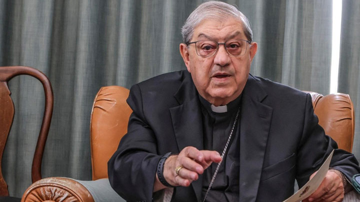 رئيس أساقفة نابولي الفخريّ في أوكرانيا موفدًا من البابا