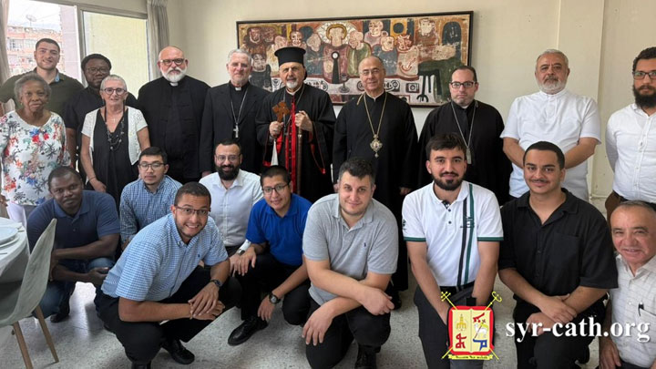 يونان اطّلع على أوضاع إكليركيّة أمّ الفادي