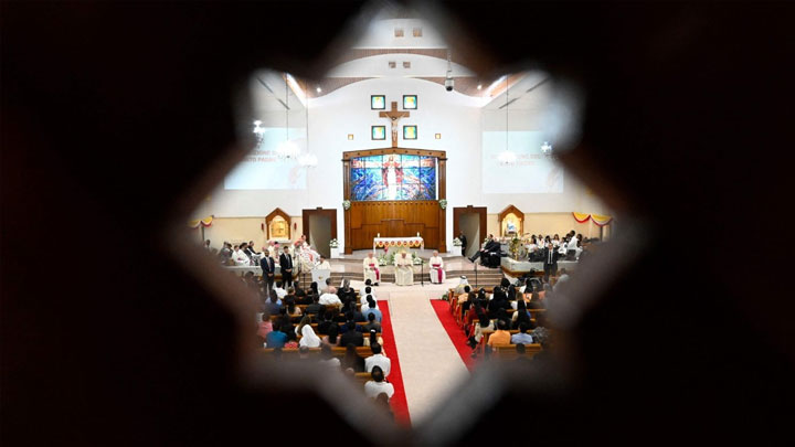 البحرين: كنيسة القلب الأقدس تُصبح مزارًا