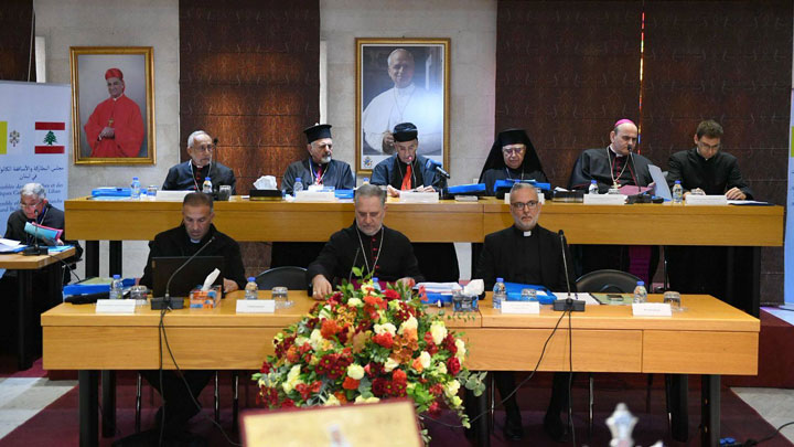 الرّاعي: لقرع الأجراس ساعة وصول البابا إلى لبنان وثلاثيّة صلاة وسجود عشيّة الزّيارة