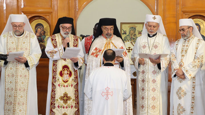 إسحق: من لا يصلّي لا يعرف المعلّم الإلهيّ، ومن لا يعرفه لا يحبّه، ومن لا يحبّه لا يمكن أن يتشبّه به