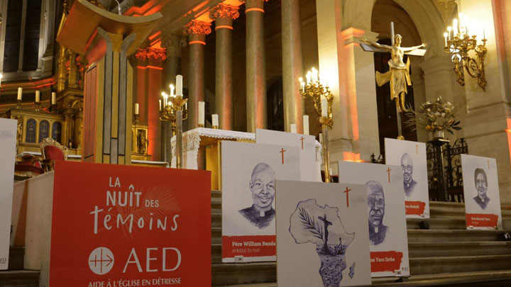 أسبوع أحمر... تضامنًا مع المسيحيّين المضطهدين