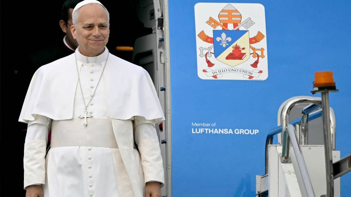 لبنان يستقبل ضيفه الحبريّ الرّابع: البابا لاون الرّابع عشر البابا