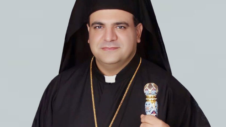 المطران ابراهيم في رسالة الميلاد :ميلاد المسيح هو دعوة لنكون نورًا في حياة الآخرين