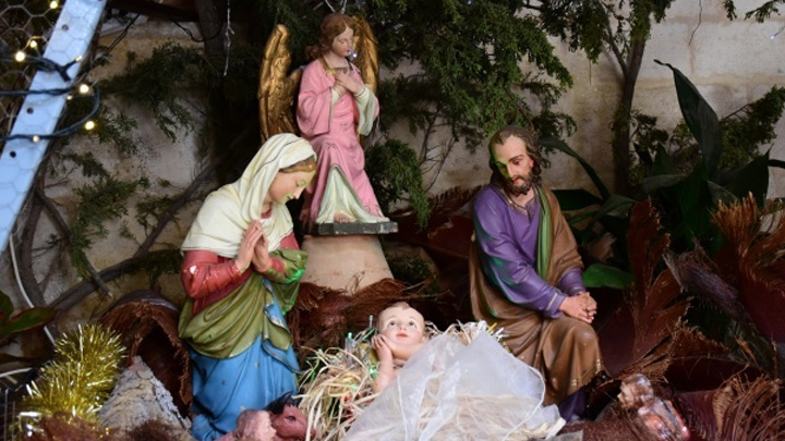 برنامج قداديس الأعياد المجيدة في مار بطرس بولس- كسارة