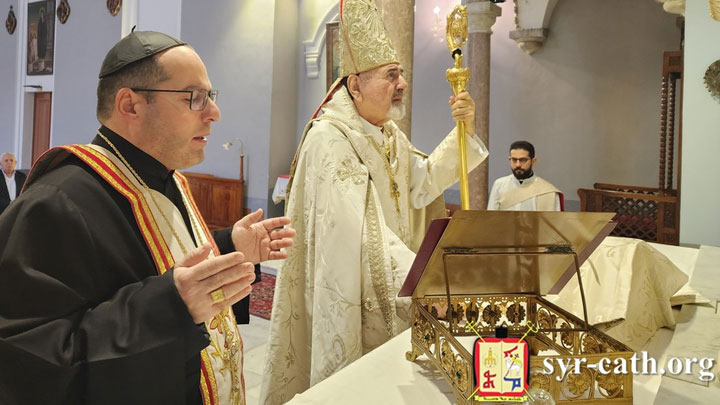 يونان رفع الصّلاة إلى الرّبّ كي يجعل هذه السّنة الجديدة سنة خير ونعمة وسلام