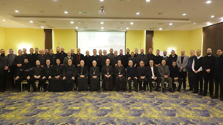 بيتسابالا ترأّس الاجتماع العامّ لكهنة البطريركيّة اللّاتينيّة