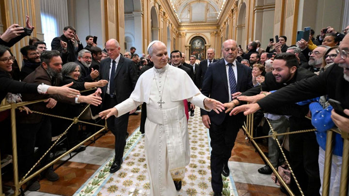 البابا للموعوظين الجدد: كونوا بناة وشهودًا للشّركة