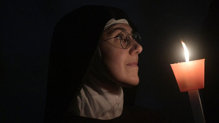 إلى المكرّسين والمكرّسات: كونوا نبوءة حضور وبذرة سلام!