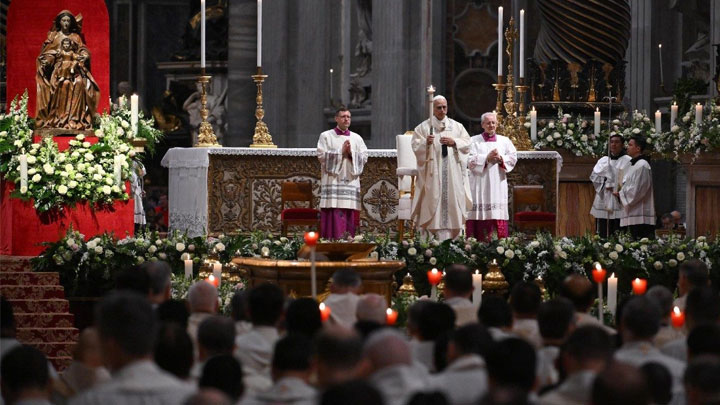 البابا للمكرّسين والمكرّسات: كونوا خميرة سلام وعلامة رجاء