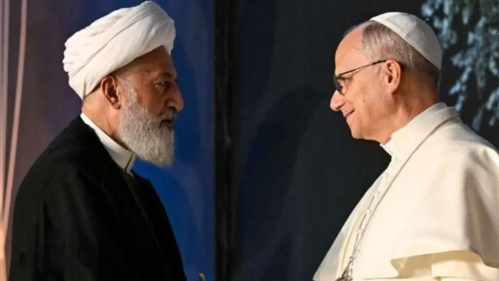 البابا للشّيخ علي الخطيب: لبنان يذكّرنا دائمًا بأنّ العيش معًا ممكن بالرّغم من كلّ التّحدّيات والصّعاب