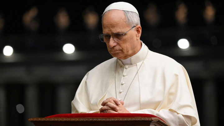 البابا يوجّه فكره نحو الأب بيار الرّاعي