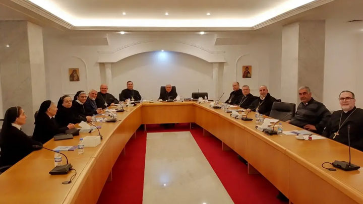 مطارنة الرّوم الكاثوليك: لتوفير الحماية اللّازمة للأبناء المتمسّكين بأرضهم والّذين كانوا وما زالوا دعاة حياة وسلام