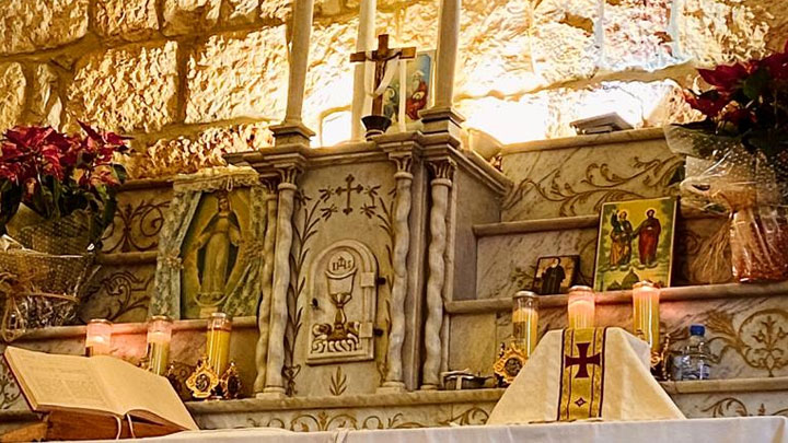 رعيّة مار يوسف- دير الأحمر تسأل شفاعة قدّيسها