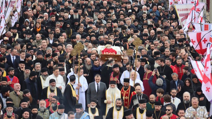 يوحنّا العاشر: نبعث بتعازينا القلبيّة إلى إخوتنا في كنيسة جيورجيا الّتي تفقد راعيًا محبوبًا